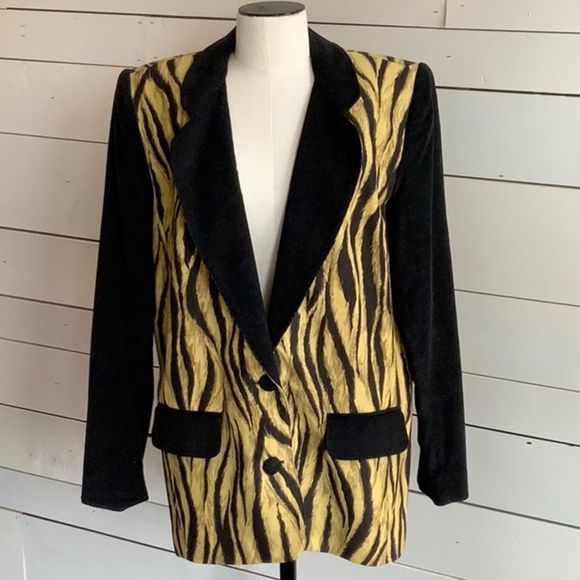 Vintage Jackets & Blazers - Oversized vintage blazer